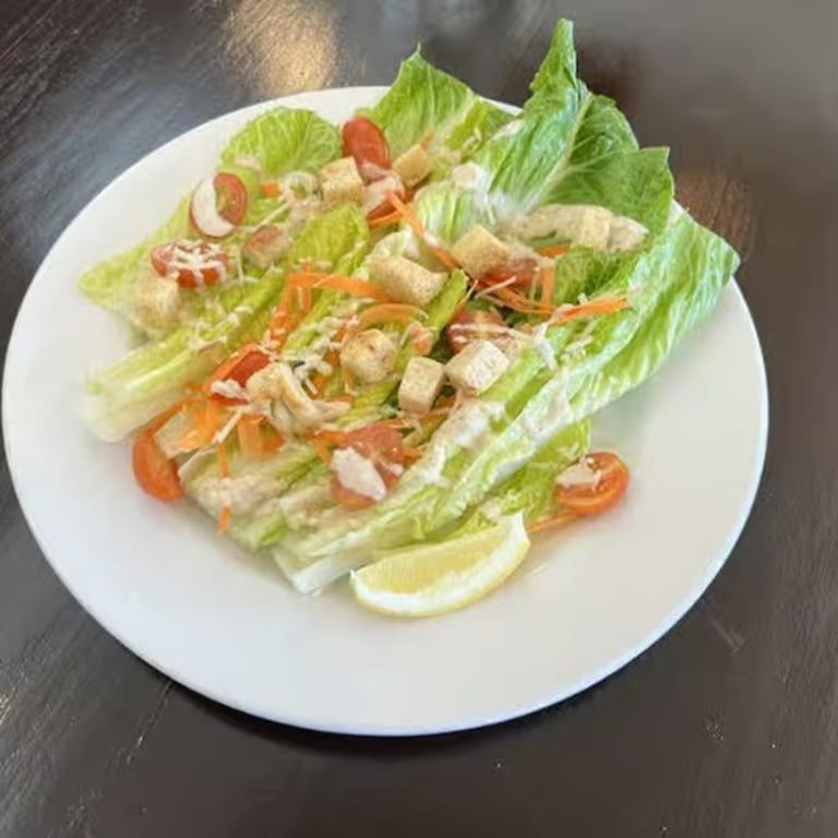 Fresh Caesar Salad: A Classic Italian Favorite