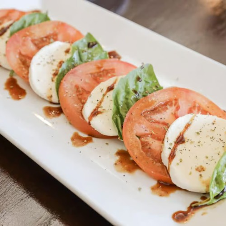 Caprese: Fresh Italian Flavors