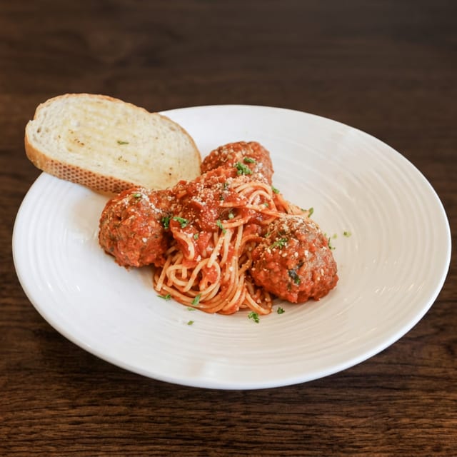 Spaghetti & Meatballs Party Tray.
